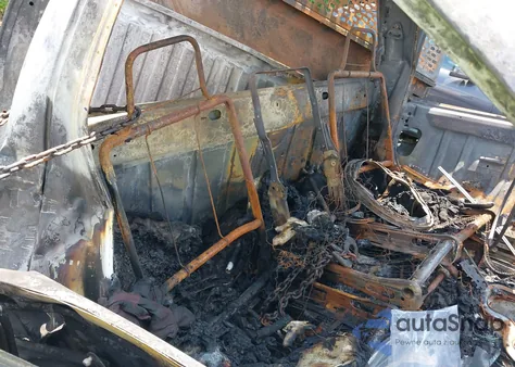 1996 Dodge Ram 2500 из США, поврежденный, VIN 1B7JF26Y3TS709428